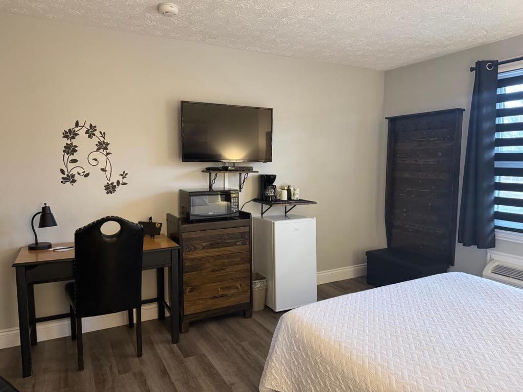 Auberge Micky Inc Edmundston Exterior foto